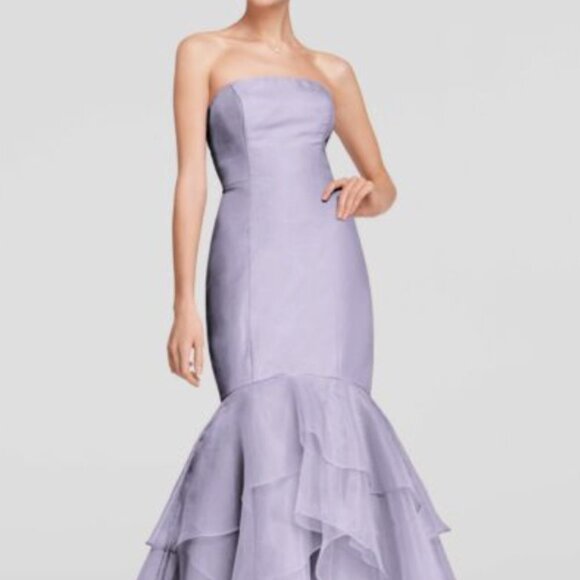 David's Bridal Dresses & Skirts - David's Bridal Lavender Strapless Fit and Flare Organza Dress SIZE 8 Prom